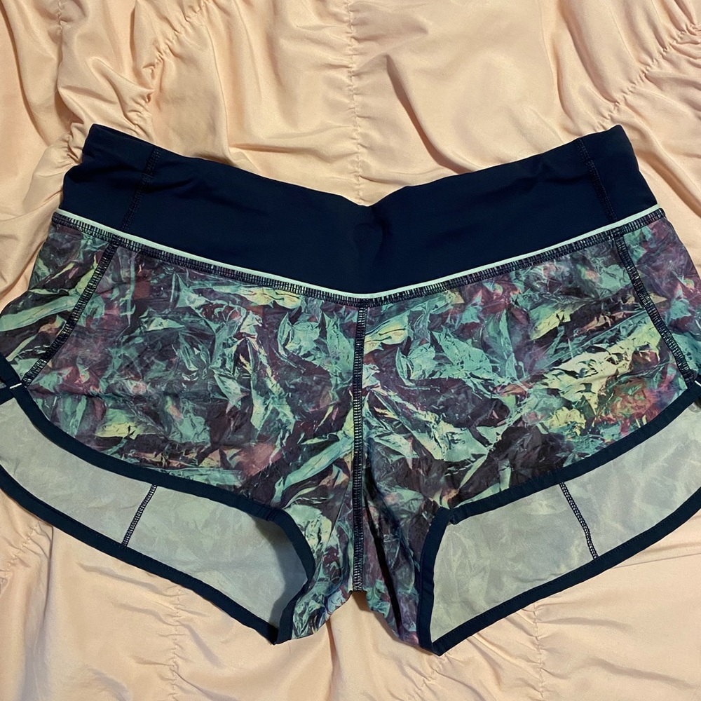 lululemon Speed Up Low Rise Lined Short 2.5”